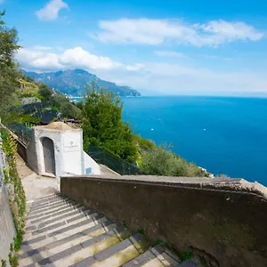 Gæstehus Orleans, Amalfi